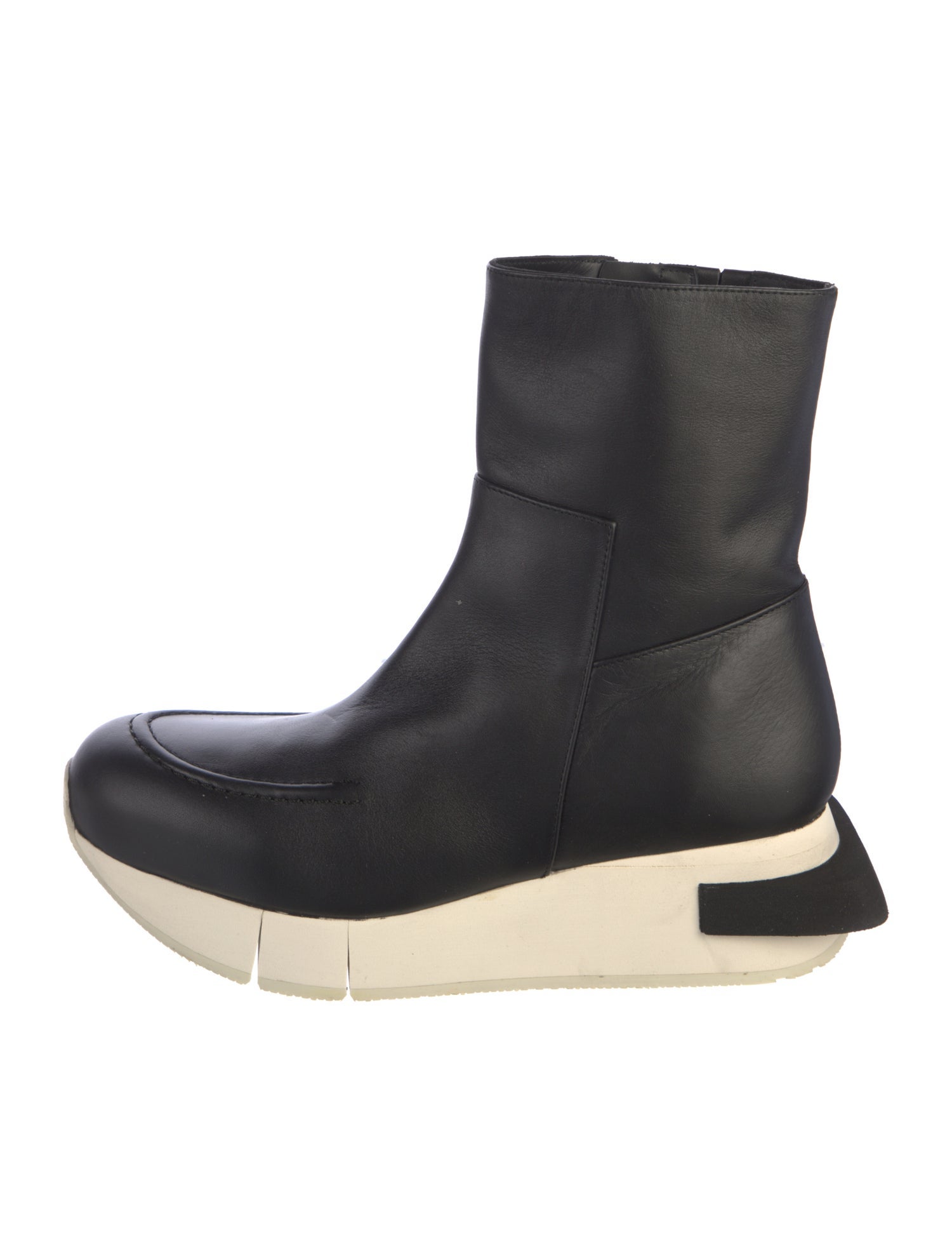 Paloma Barceló Leather Boots