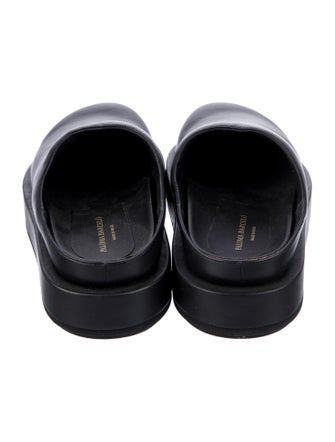 Paloma Barceló Leather Mules