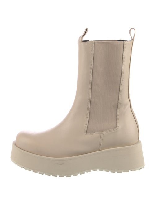 Paloma Barceló Leather Chelsea Boots