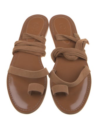 Porte & Paire Suede Sandals