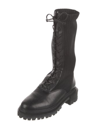 Porte & Paire Combat Boots