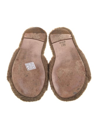 Porte & Paire Shearling Slides