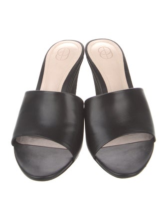 Porte & Paire Leather Slides