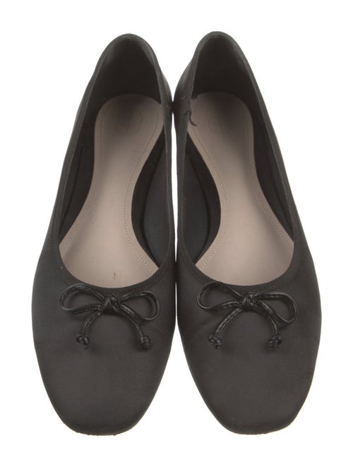 Porte & Paire Satin Bow Accents Ballet Flats