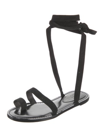 Porte & Paire Patent Leather Gladiator Sandals