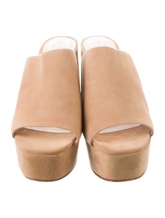 Porte & Paire Suede Slides