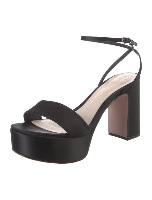 Porte & Paire Satin Sandals
