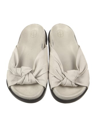 Porte & Paire Leather Slides