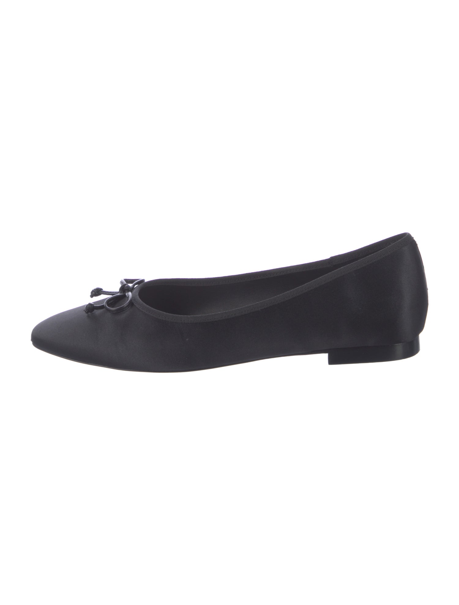 Porte & Paire Satin Bow Accents Ballet Flats