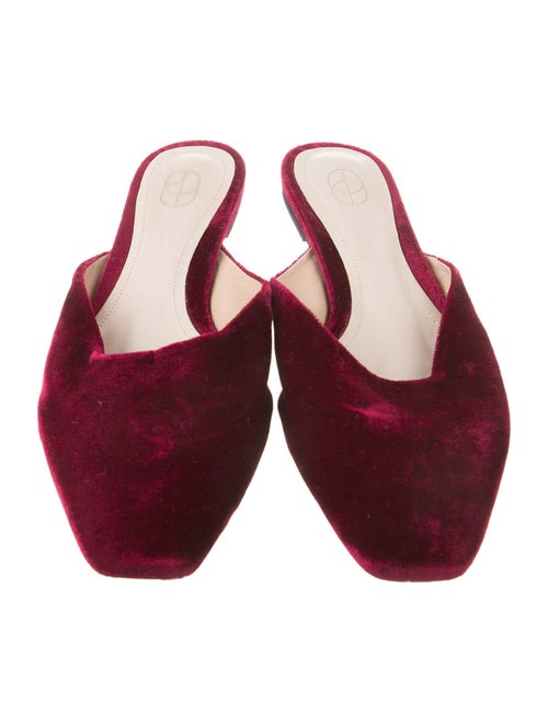 Porte & Paire Velvet Mules