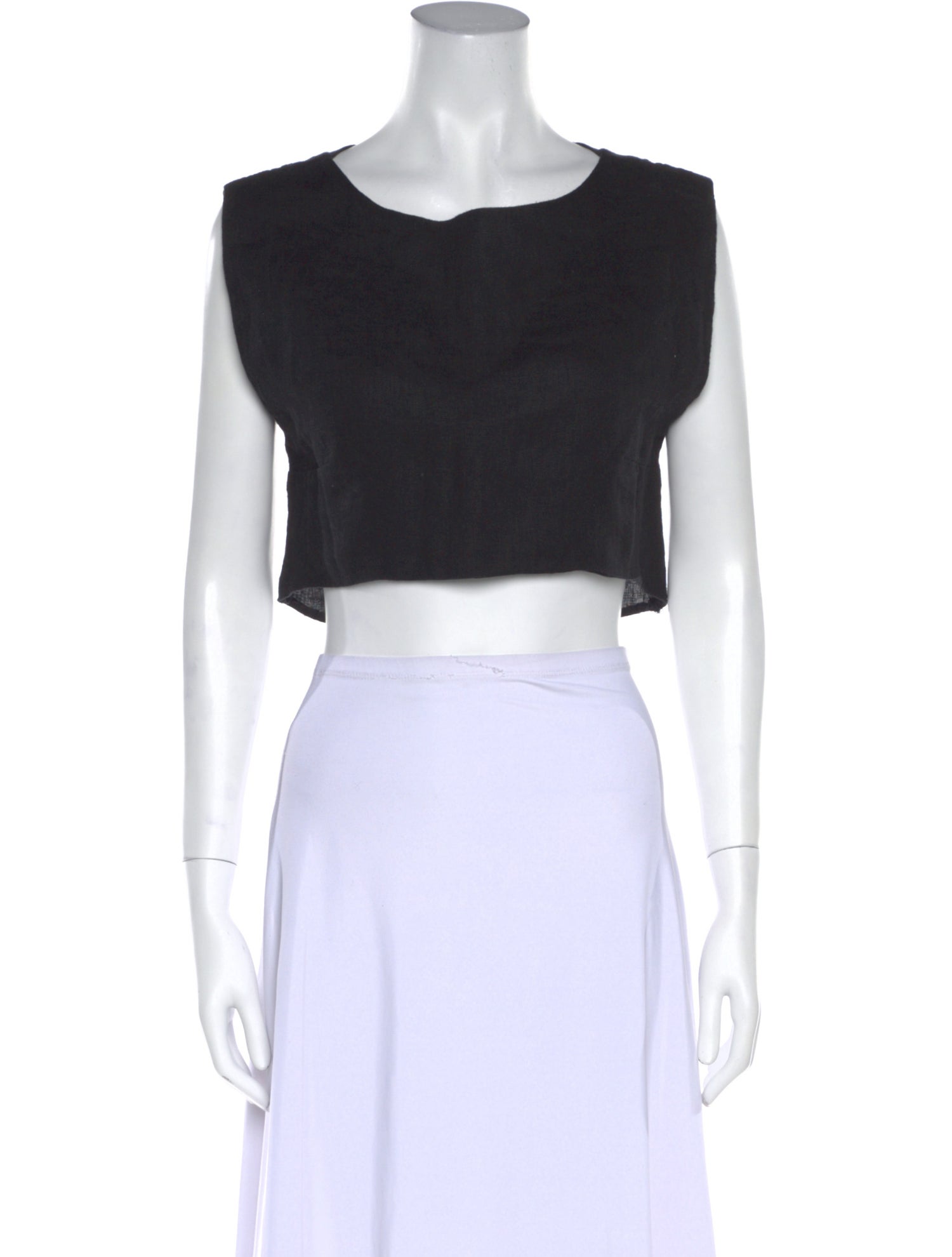 Posse Scoop Neck Short Sleeve Crop Top