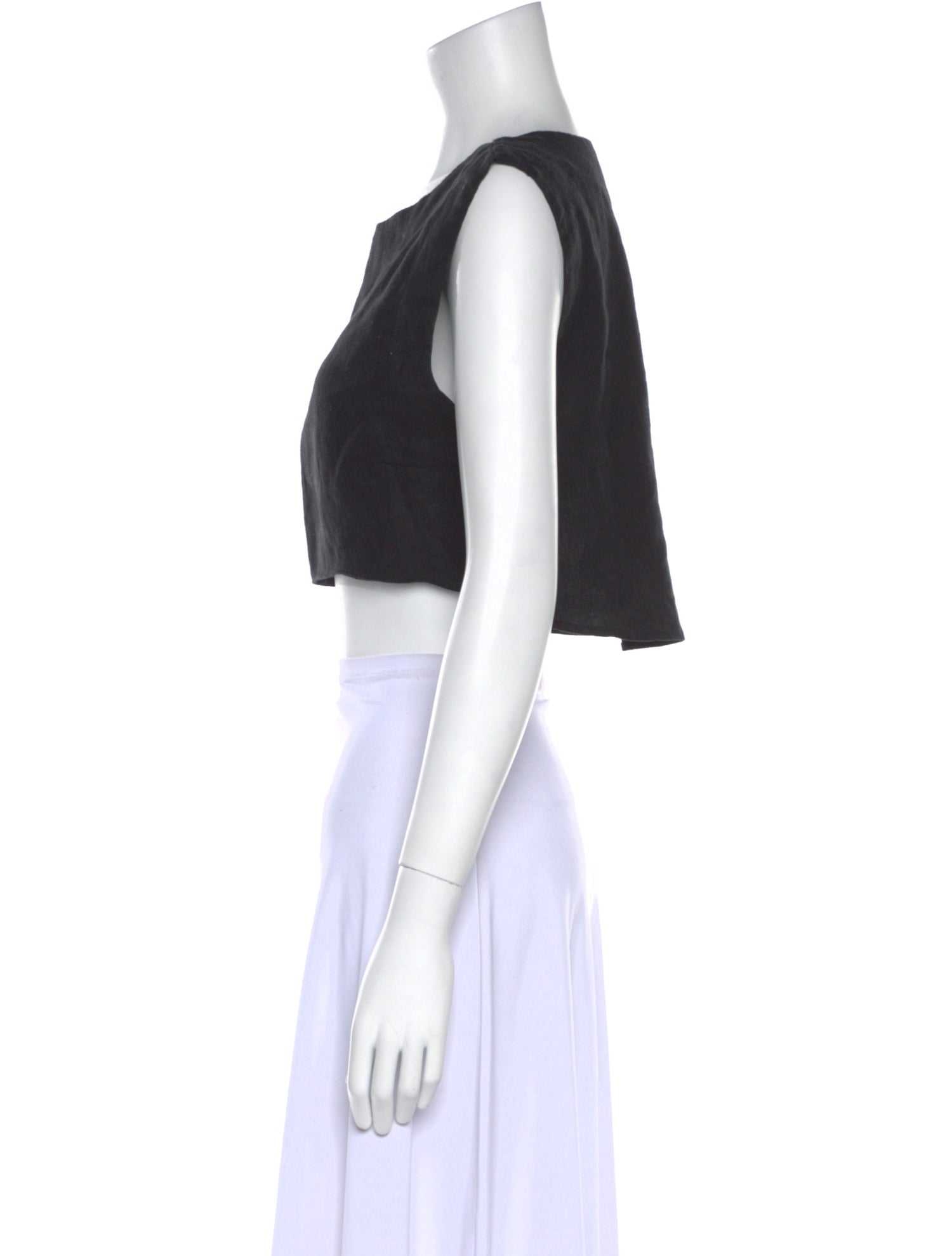 Posse Scoop Neck Short Sleeve Crop Top