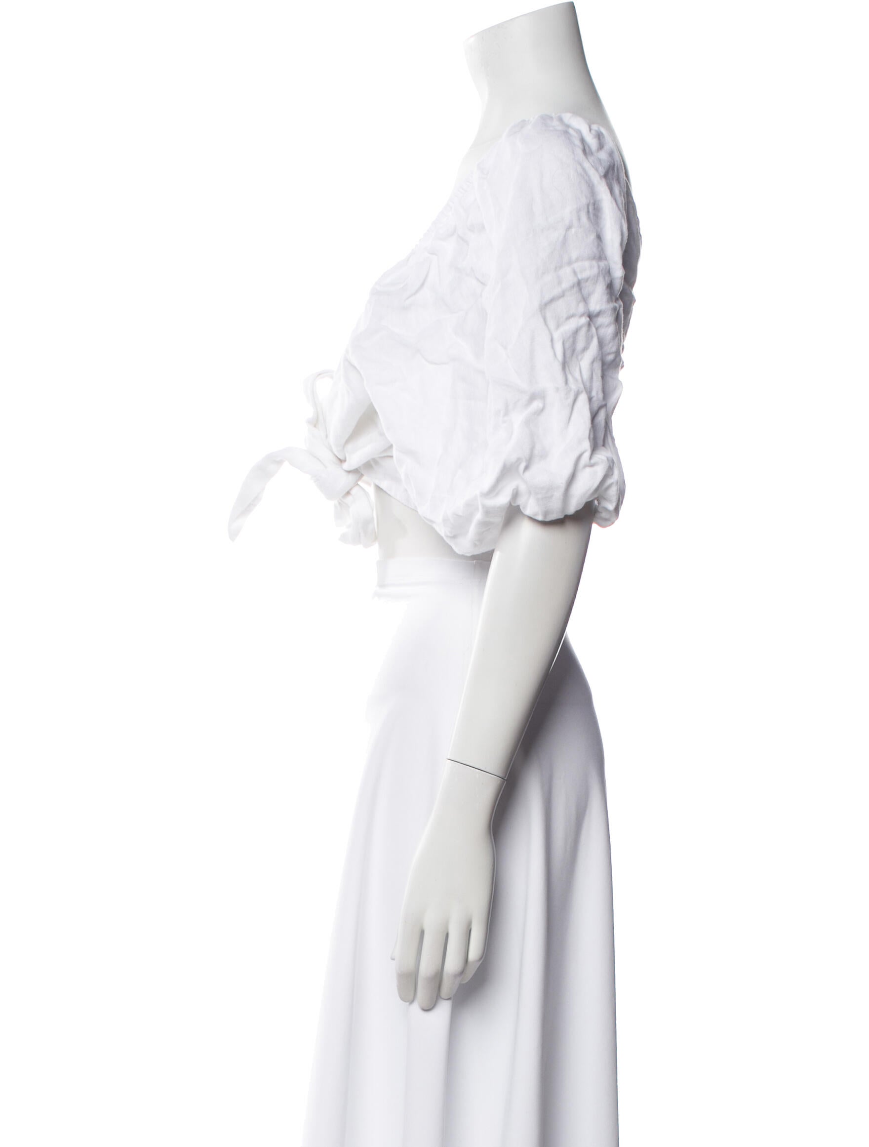 Posse Linen V-Neck Crop Top