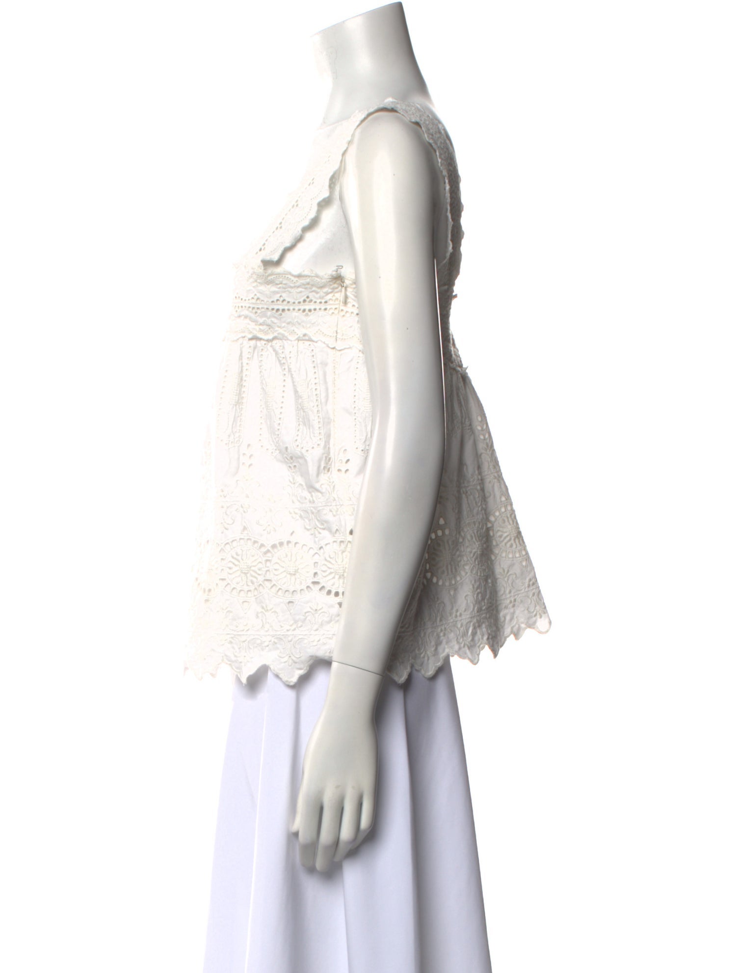 Posse Square Neckline Sleeveless Crop Top