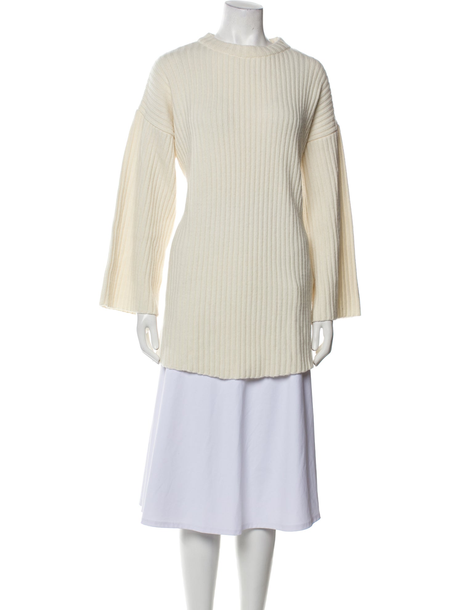 Piece of White Wool Crew Neck Sweater