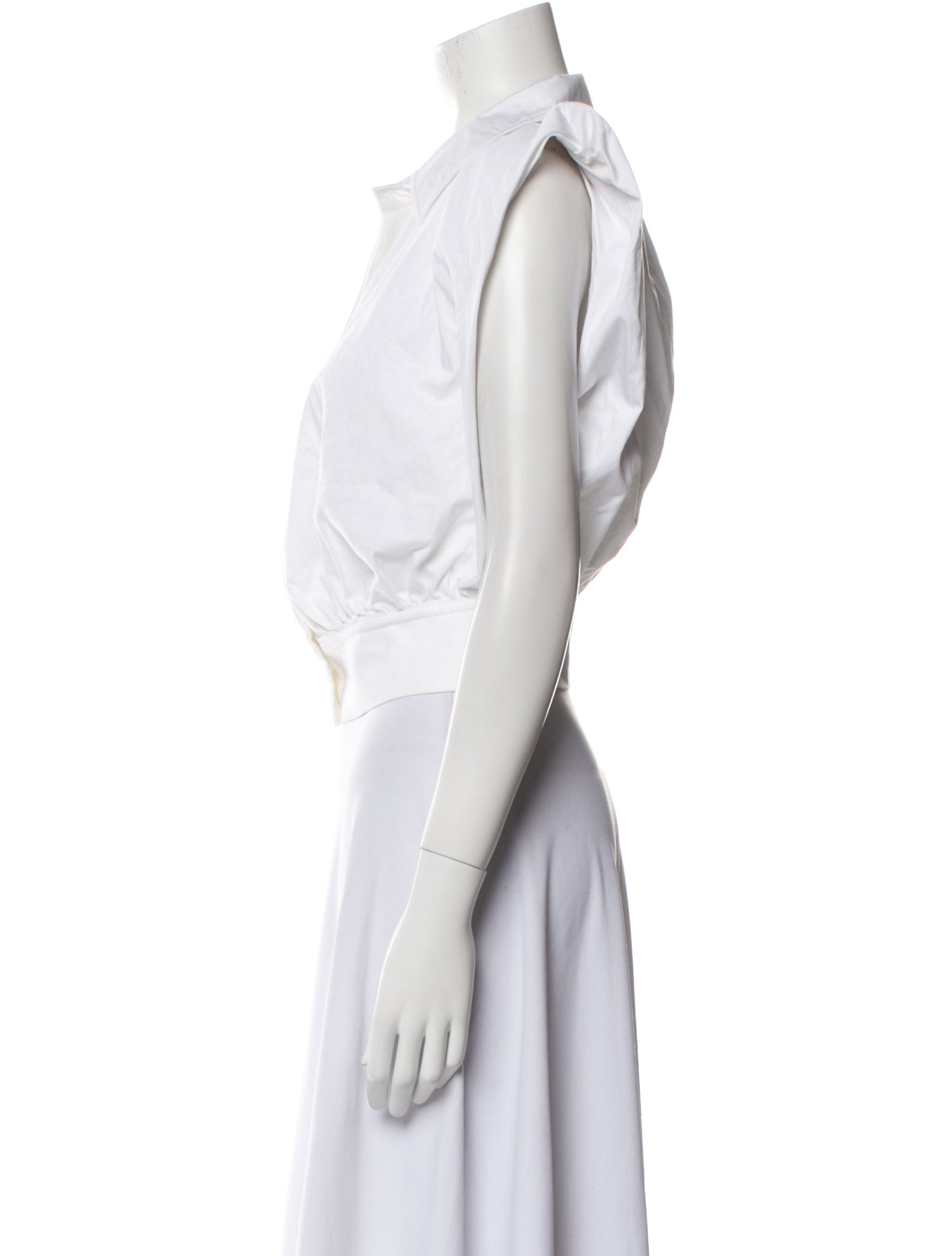 Piece of White Sleeveless Crop Top