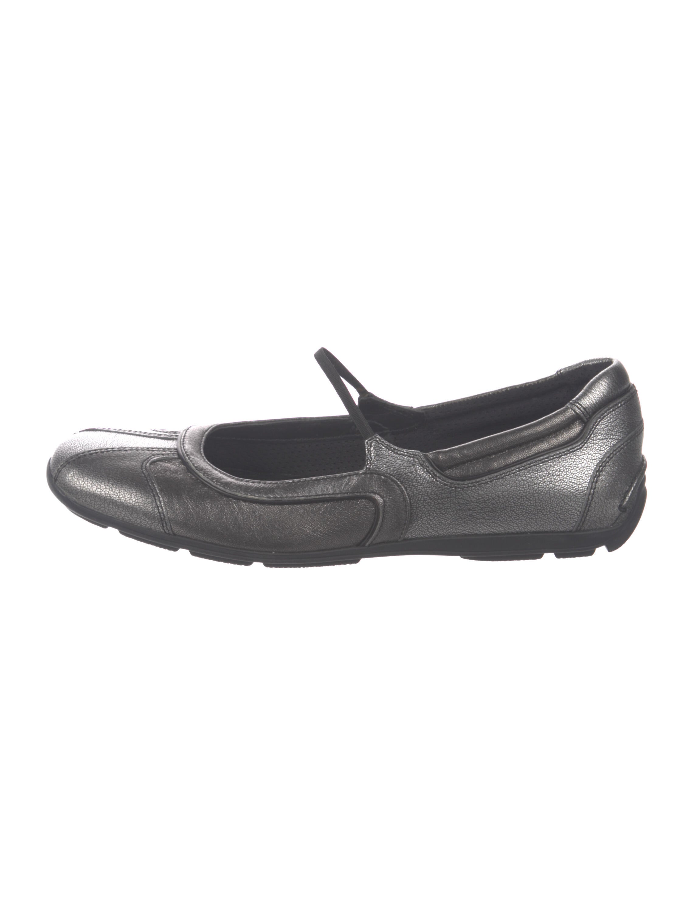 靴 PRADA SPORT Mary Jane Enamel Leather PRADA Sport Pointy Mary Jane with Rubber Sole | Size US 7.5