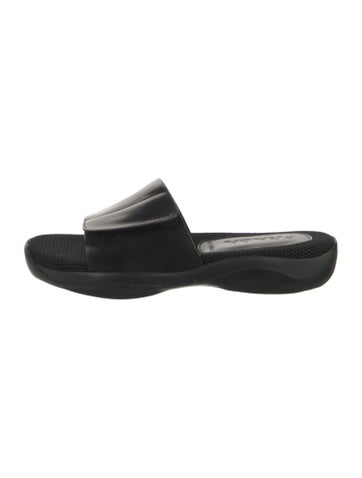 Pre-owned Prada Vintage Leather Slides In Black