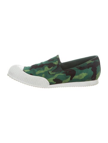 camo slip on sneakers prada sport camo slip on sneakers shoes wpr42974 the camo slip on sneakers prada sport camo slip on sneakers shoes wpr42974 the