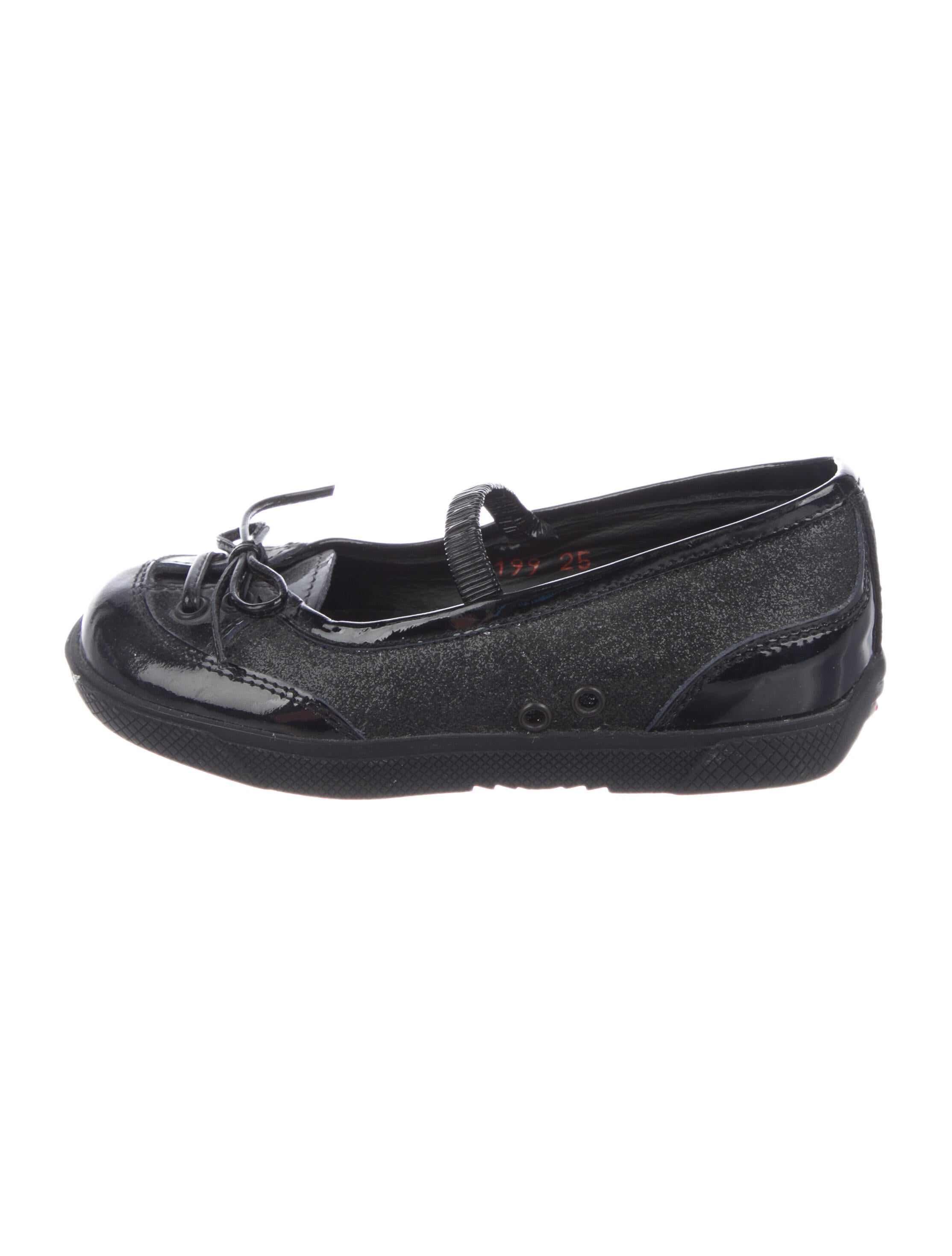 girls patent leather mary janes