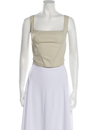 PRISCAVera Square Neckline Sleeveless Crop Top