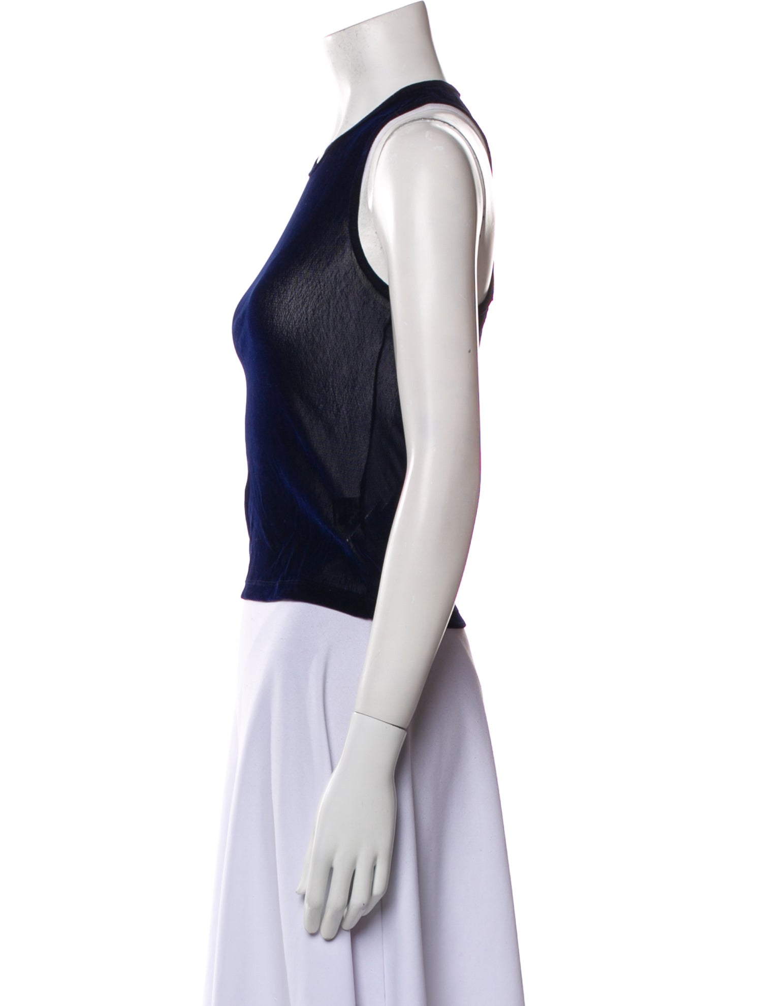 PRISCAVera Crew Neck Sleeveless Top
