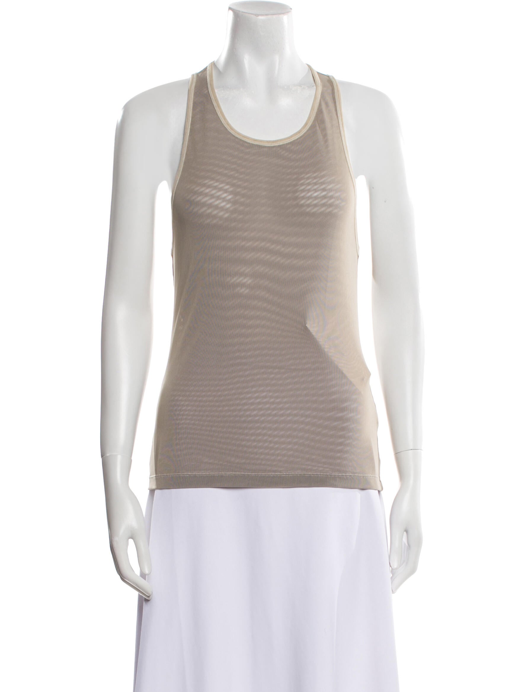 PRISCAVera Scoop Neck Sleeveless Top