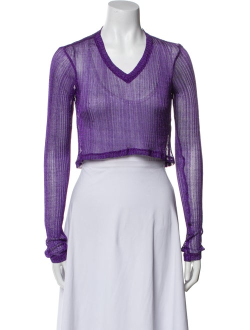 PRISCAVera V-Neck Long Sleeve Crop Top