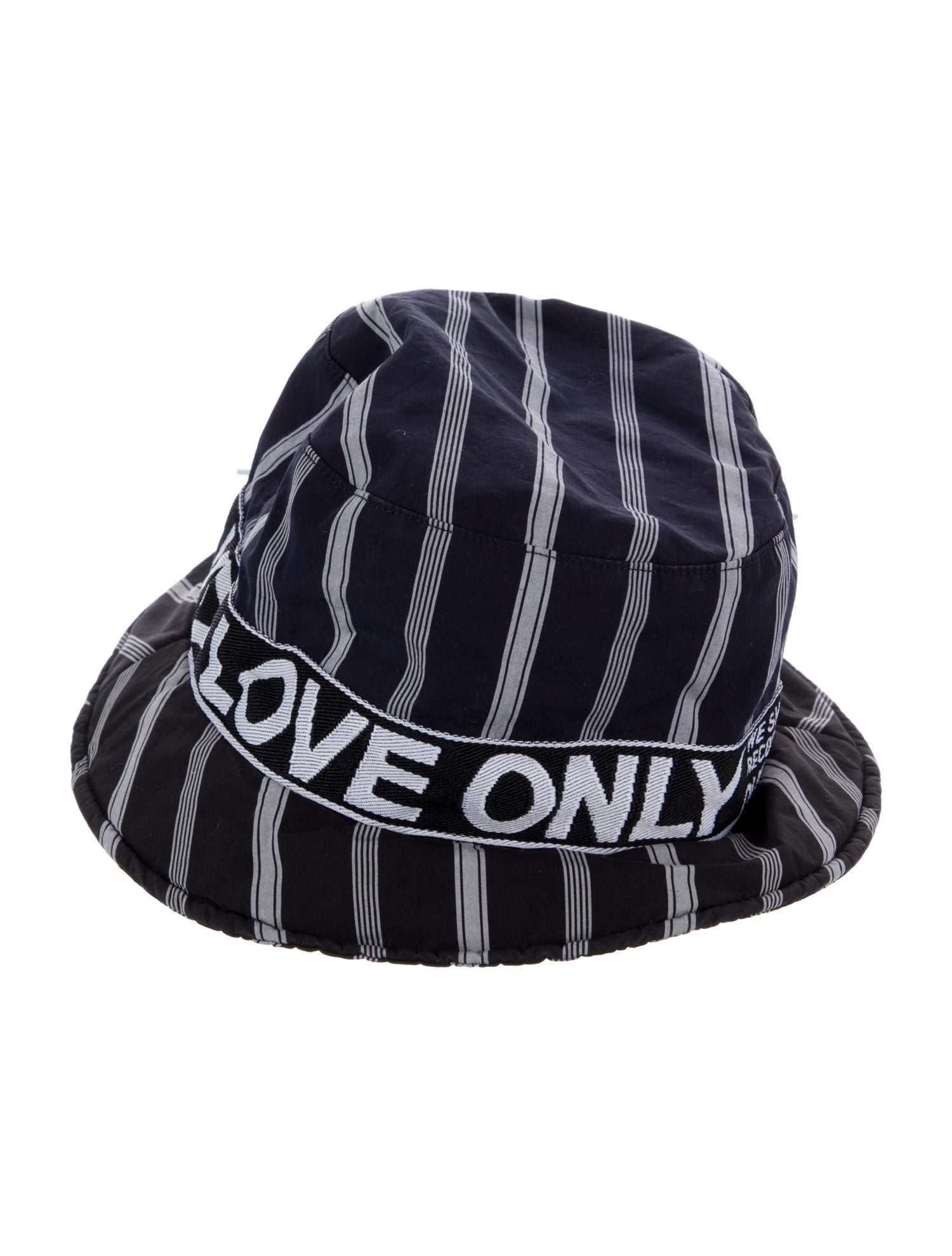 Ports V Bucket Hat