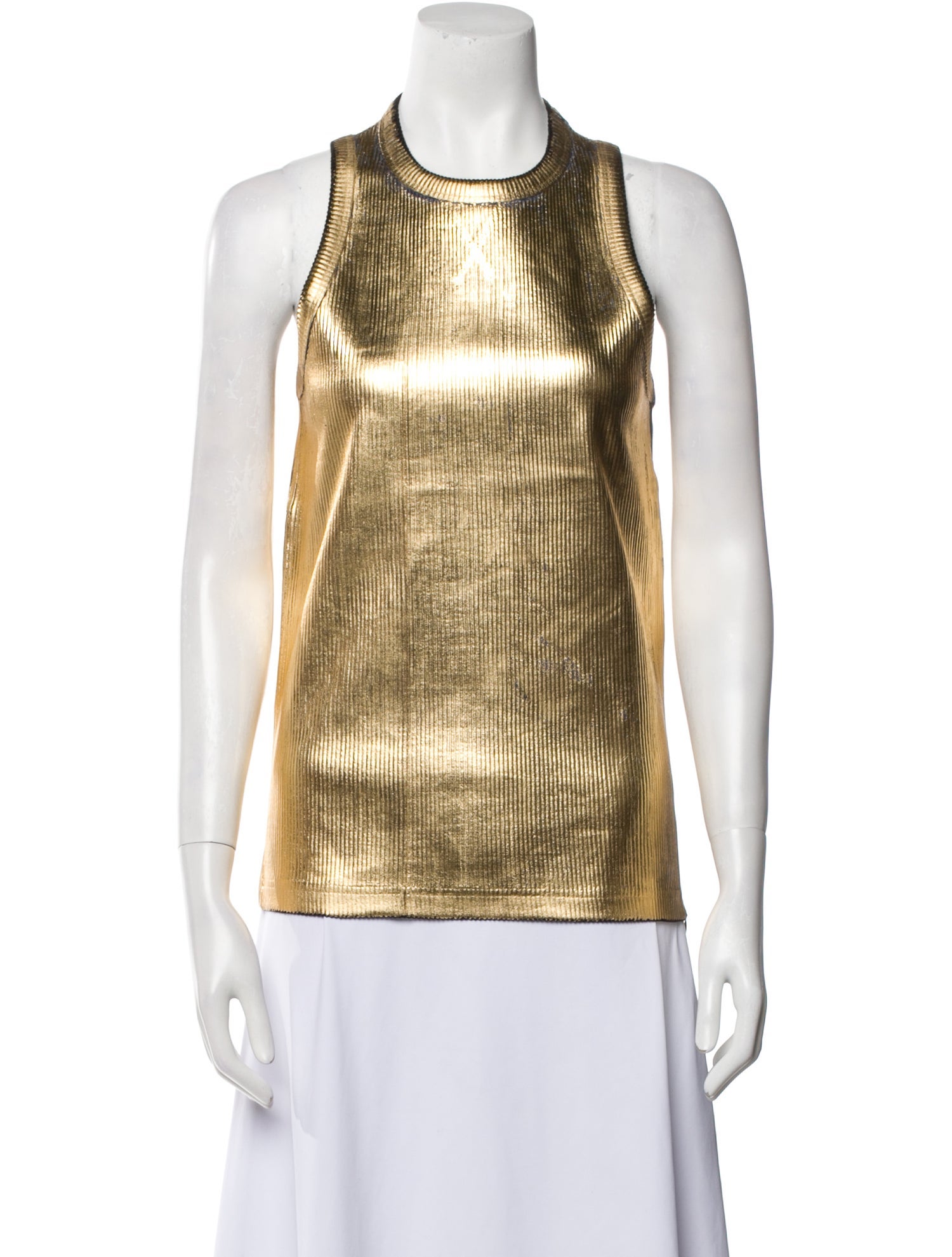 Pushbutton Scoop Neck Sleeveless Top