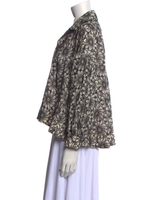 Psophia Printed V-Neck Crop Top