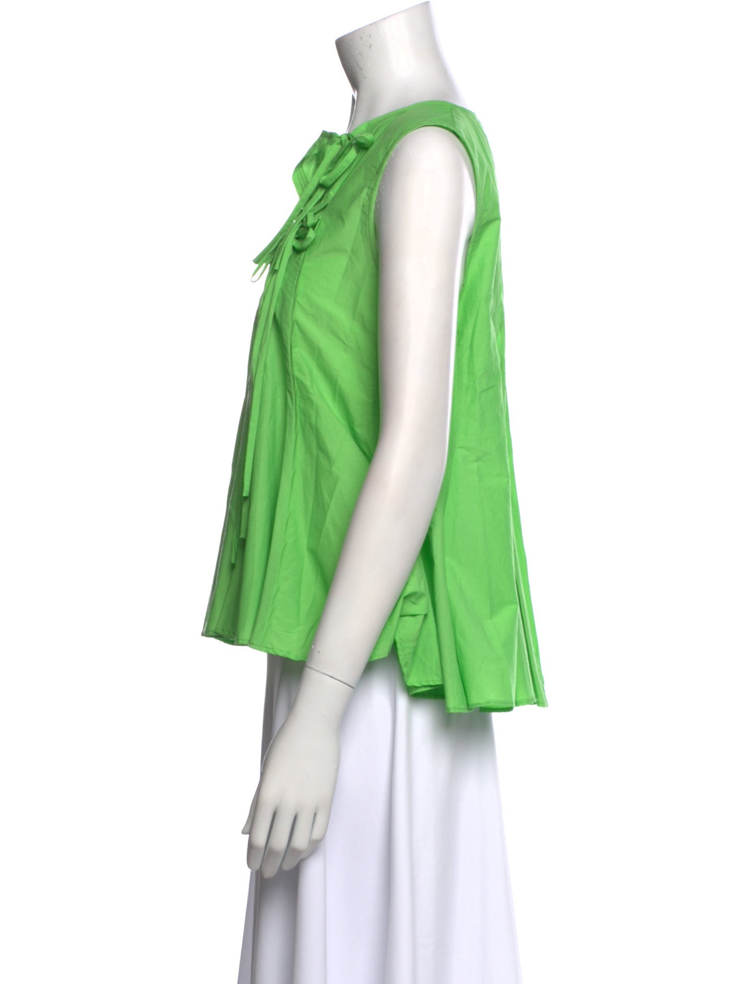 Psophia Crew Neck Sleeveless Top