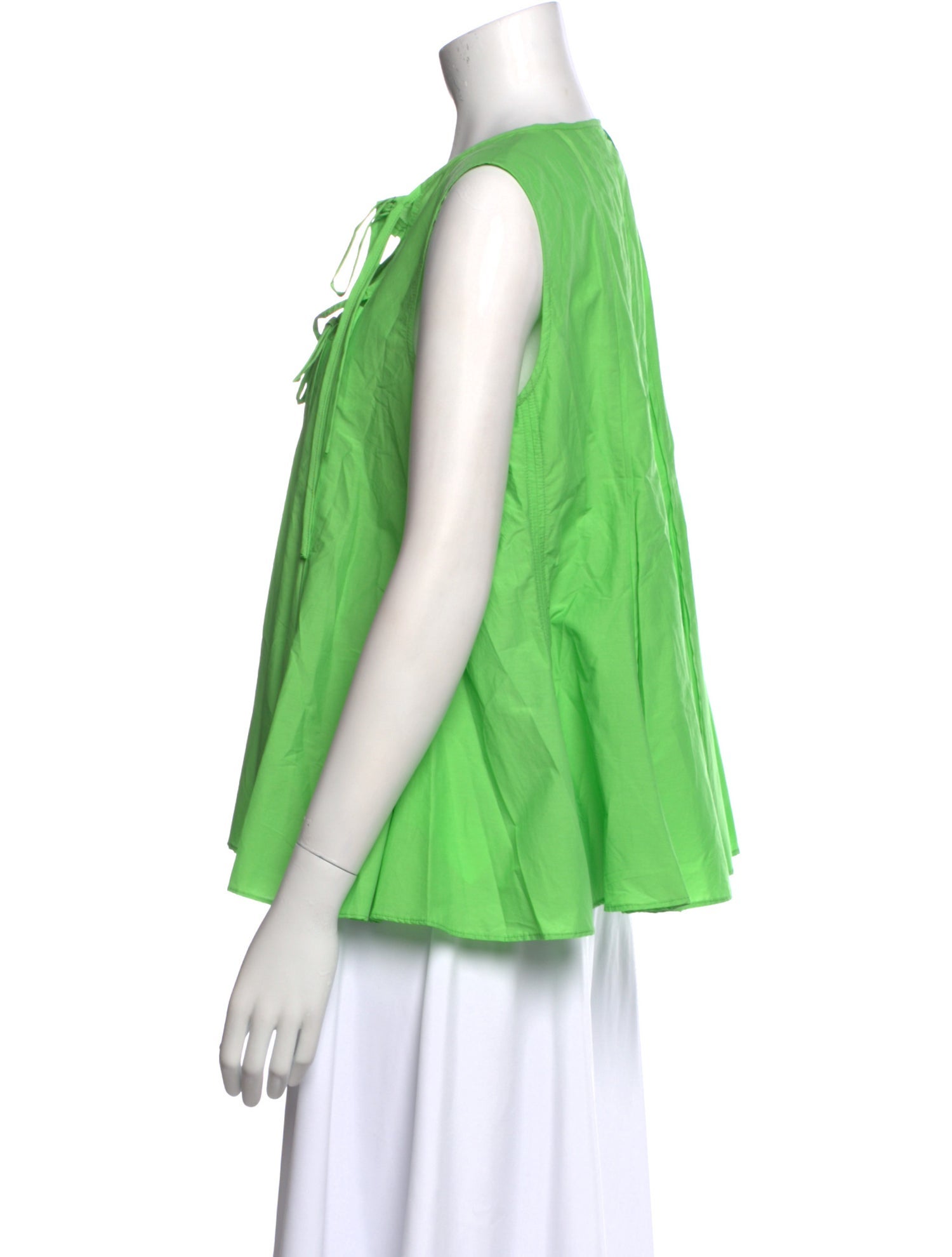 Psophia Crew Neck Sleeveless Top