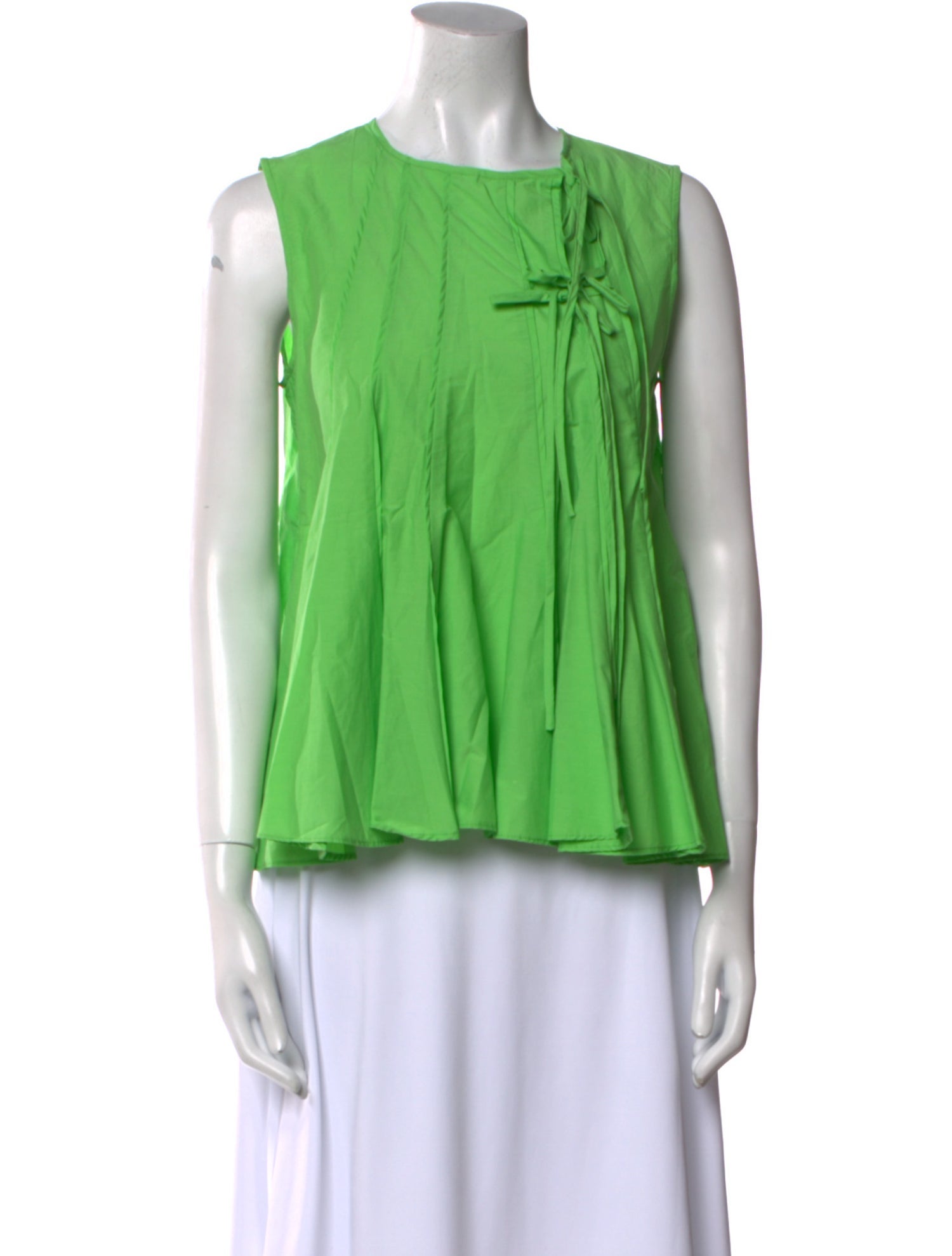 Psophia Crew Neck Sleeveless Blouse