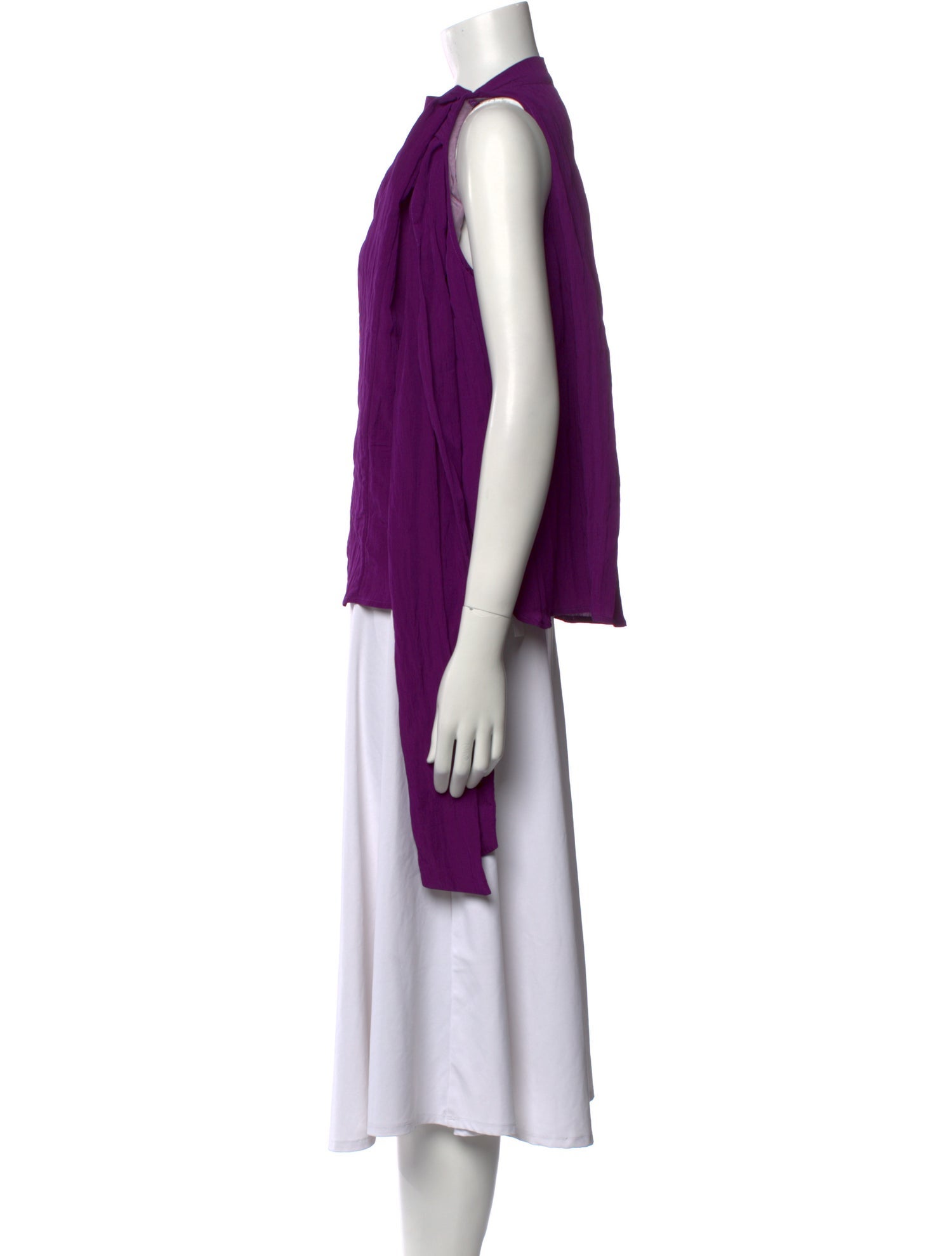 Psophia Mock Neck Sleeveless Blouse