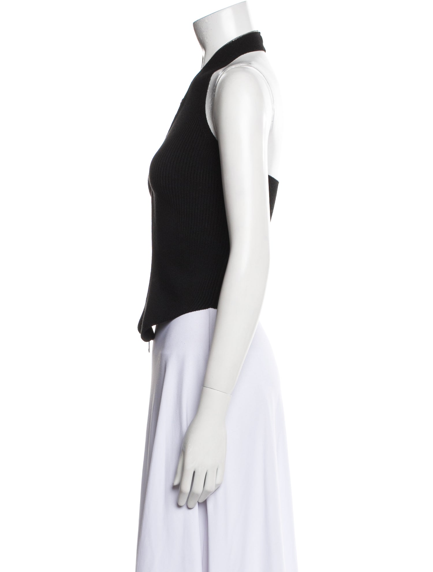 Pixie Market Halterneck Sleeveless Crop Top