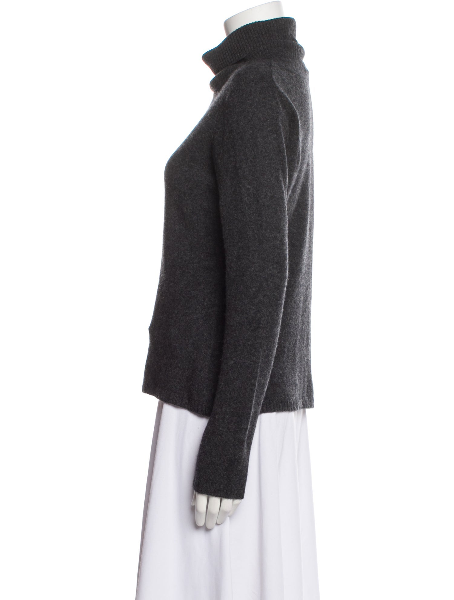 Qi Cashmere Cashmere Turtleneck Sweater