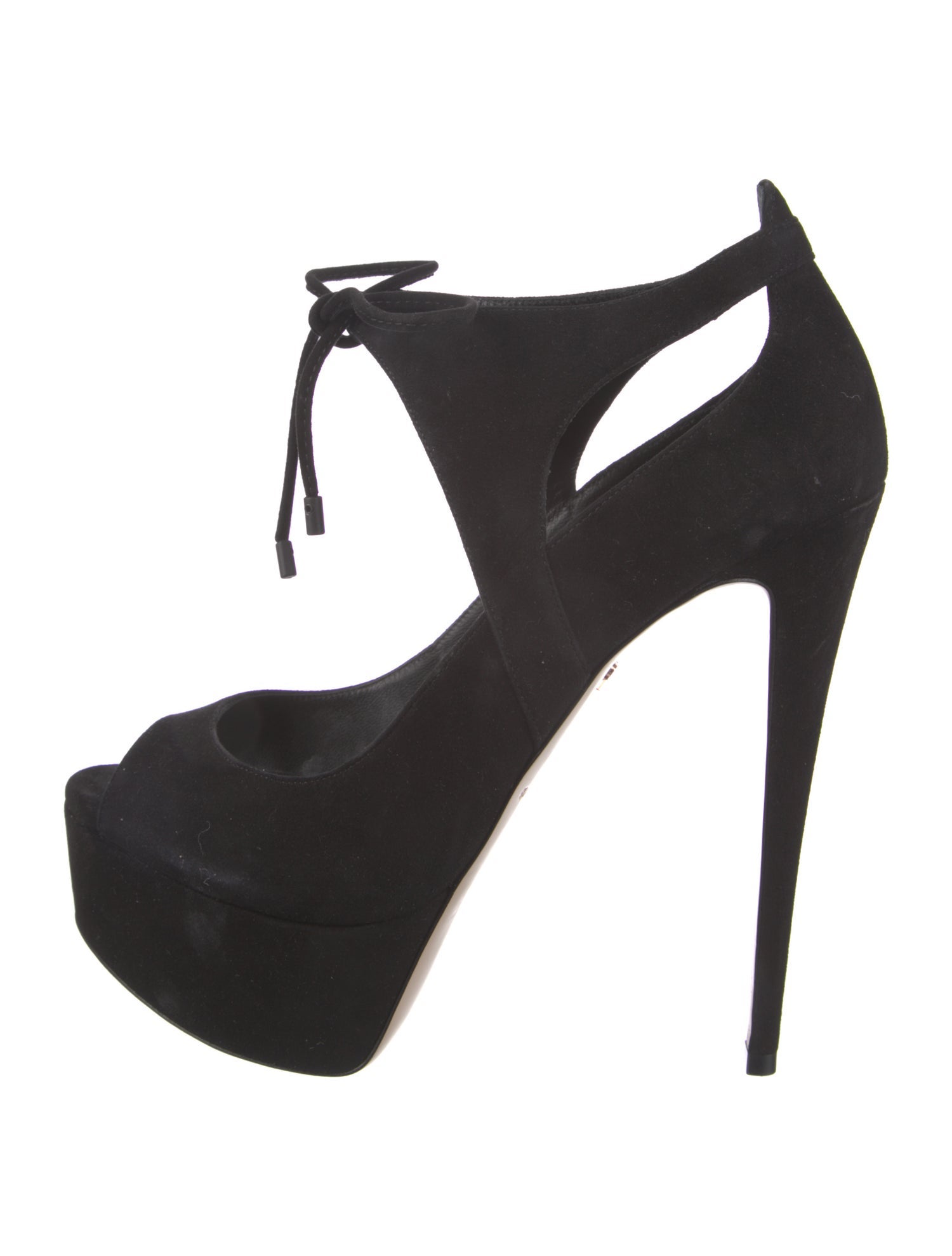 ruthie davis sneakers