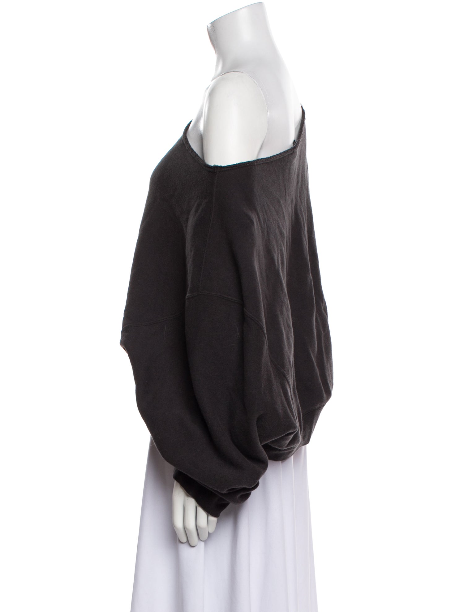 R13 Raw-Edge Trim Pajamas