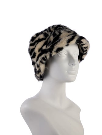 R13 Faux fur bucket hat