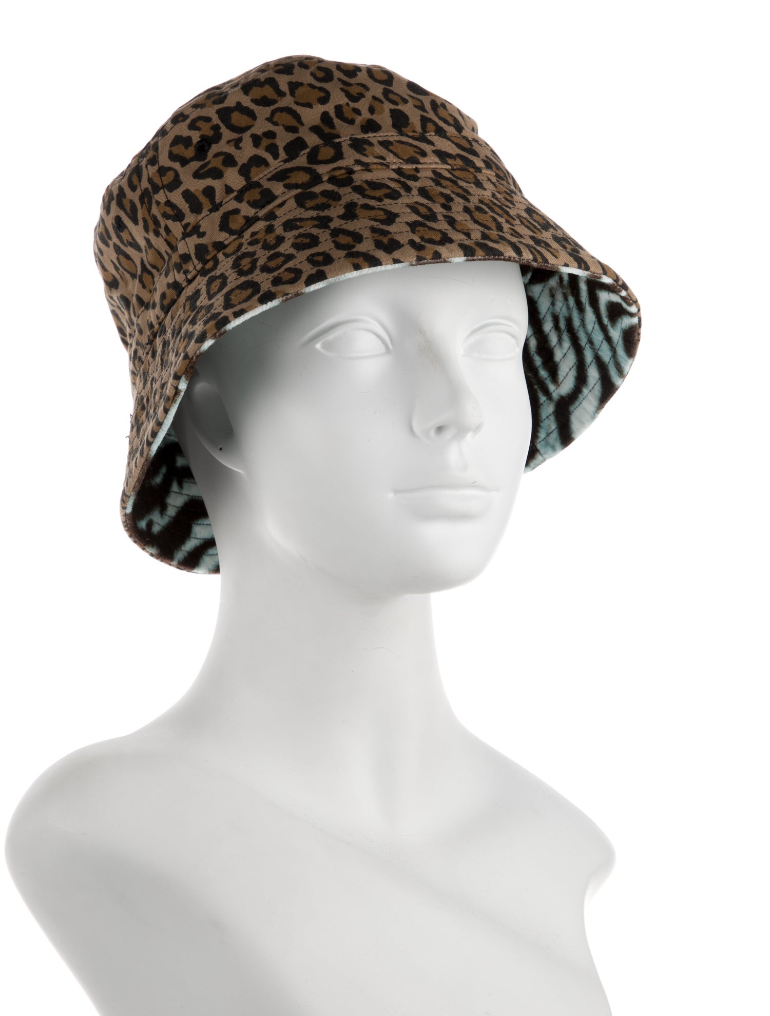 R13 bucket hat w/Tags