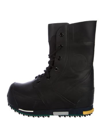 raf simons bunny boots raf simons x adidas bunny boots shoes wraad20158 the realreal raf simons bunny boots raf simons x adidas bunny boots shoes wraad20158 the realreal
