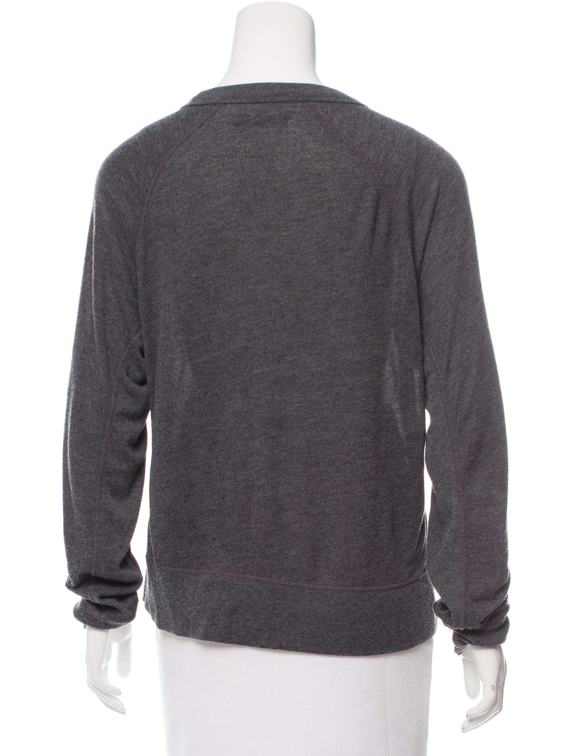 Zappos Footer Shop 3/4 length & Long-sleeved Knit tops for women. Find unique styles of womens long sleeve tops, 3/4 sleeve and ballet sleeve tops in misses sizes.
