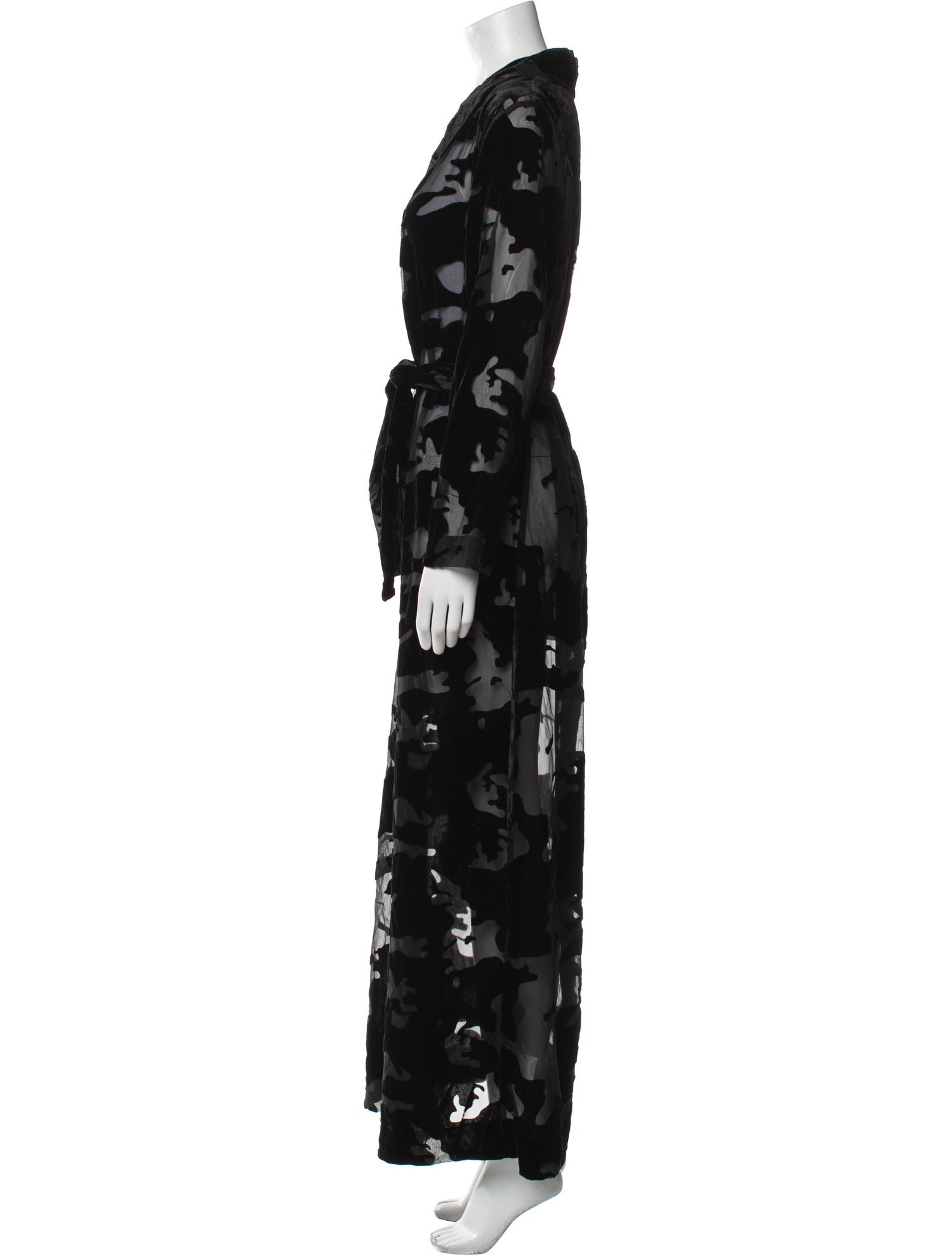 Unravel Project Robe