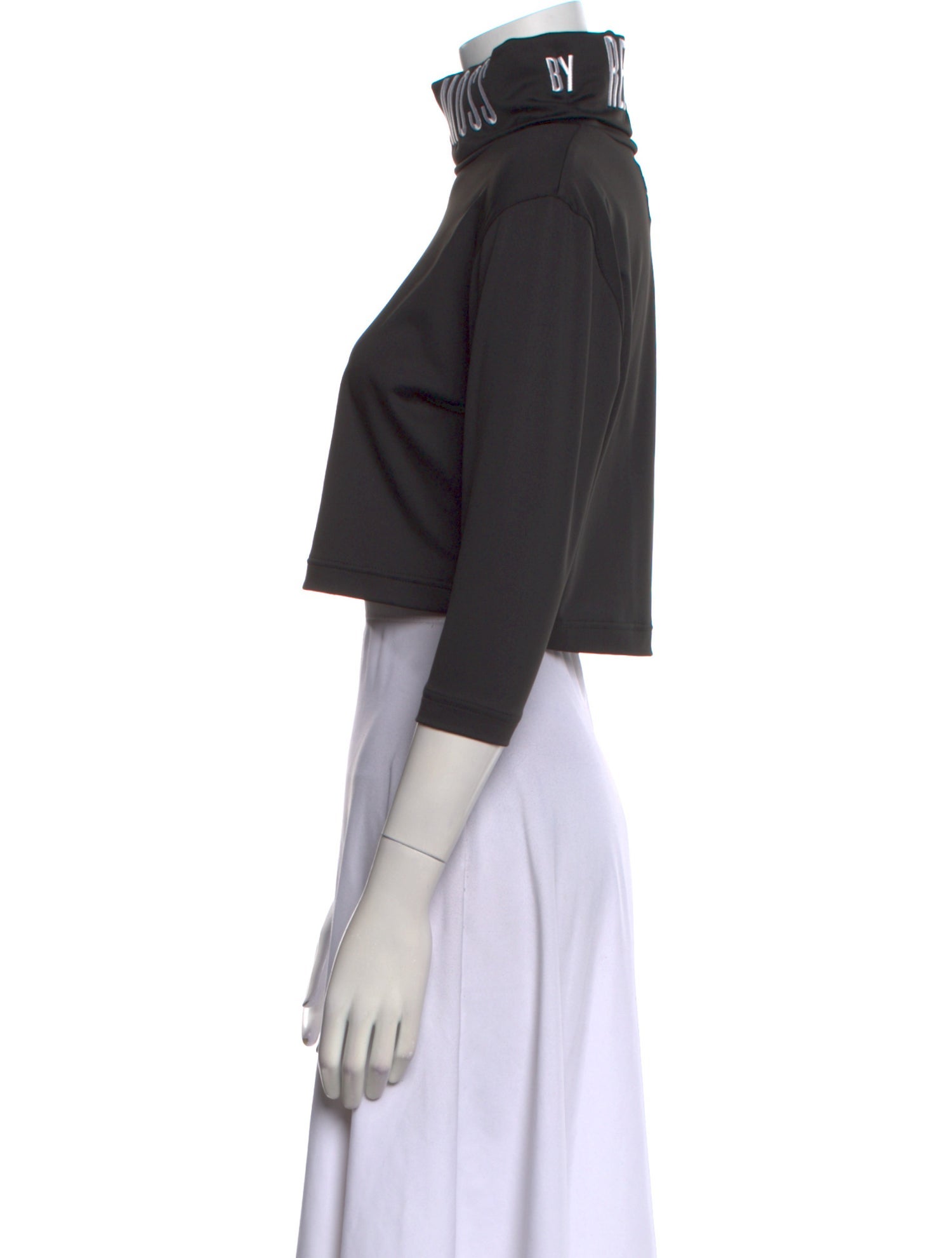 Reebok by Pyer Moss Mock Neck Three-Quarter Sleeve Crop Top