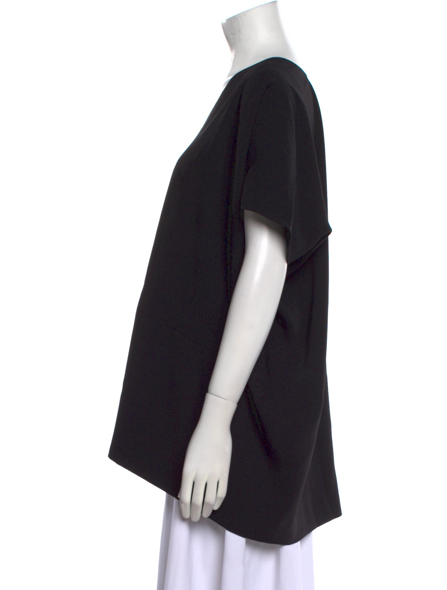 Roucha V-Neck Short Sleeve T-Shirt