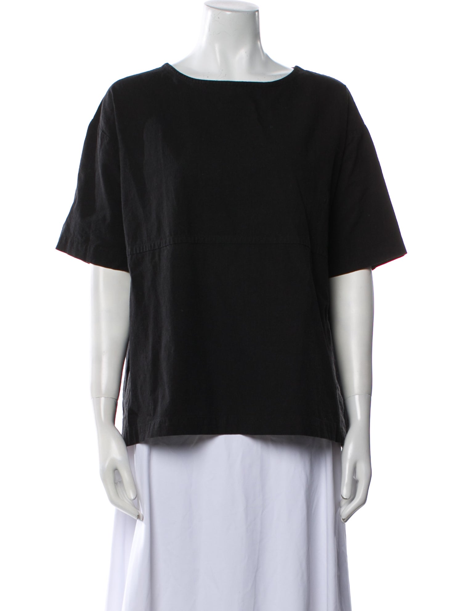 Roucha Scoop Neck Short Sleeve T-Shirt