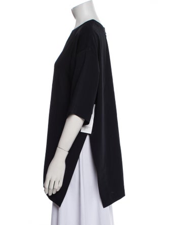 Roucha Crew Neck Short Sleeve T-Shirt