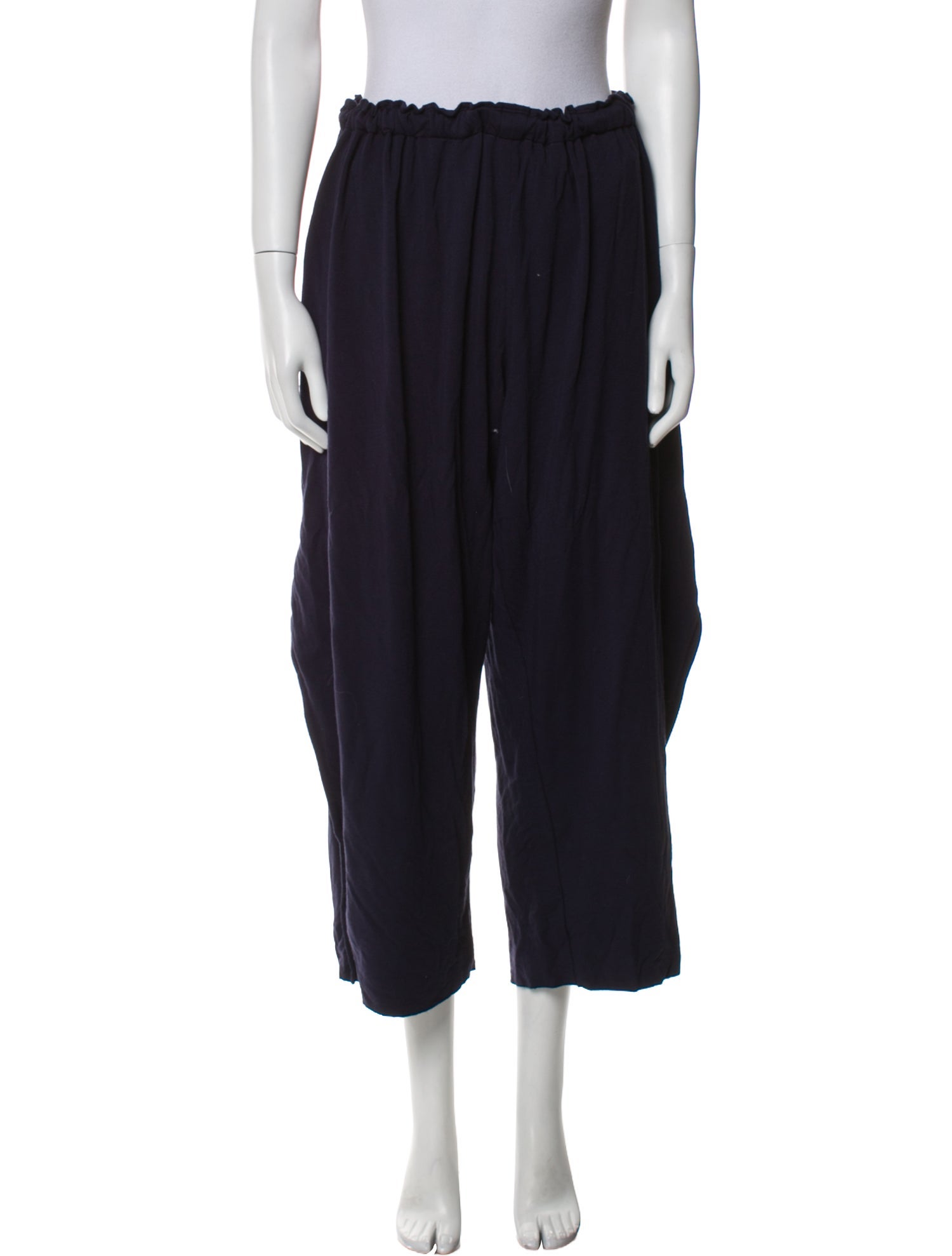 Roucha Pleated Accents Lounge Set