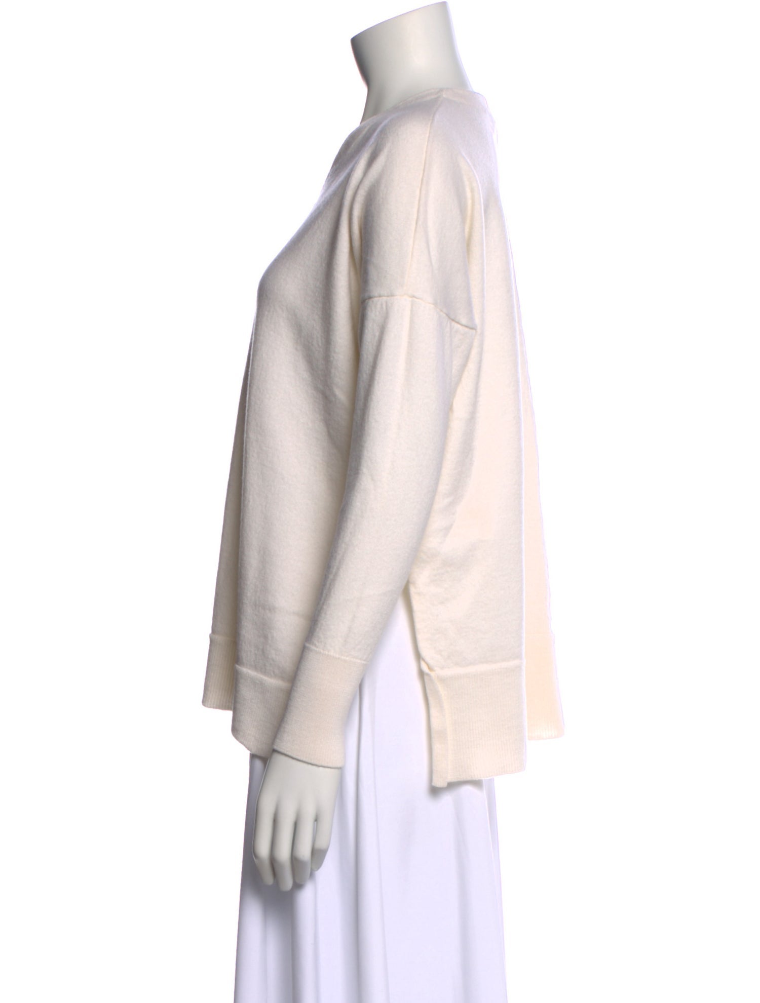 Roucha Wool V-Neck Sweater